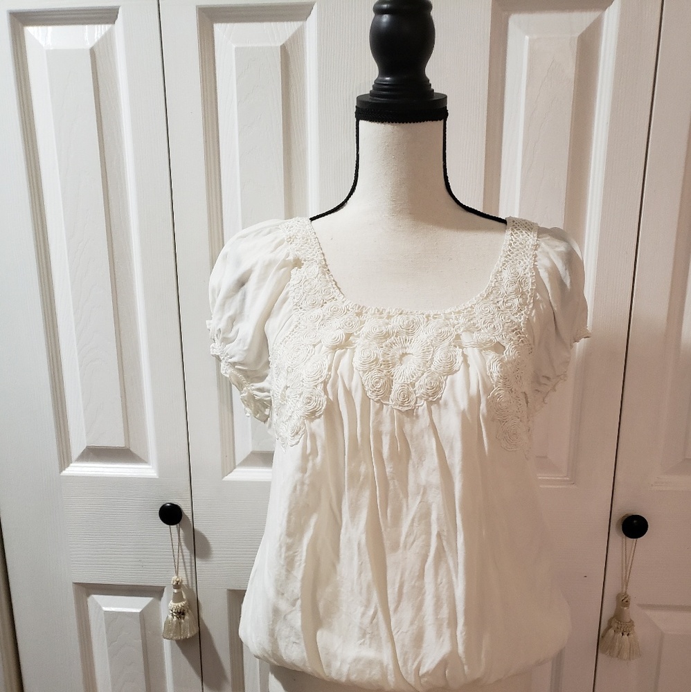 Max Studio Embroidery Detail Top